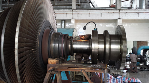 91免费看黄片设备生产厂冷焊现场图